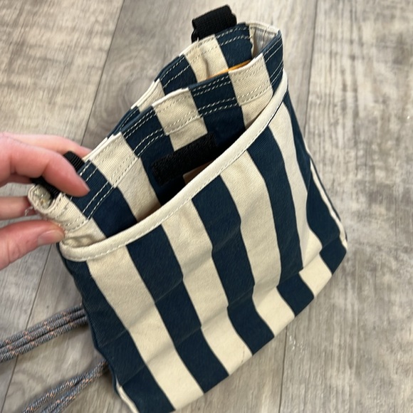 KAVU crossbody bag - Picture 6 of 7